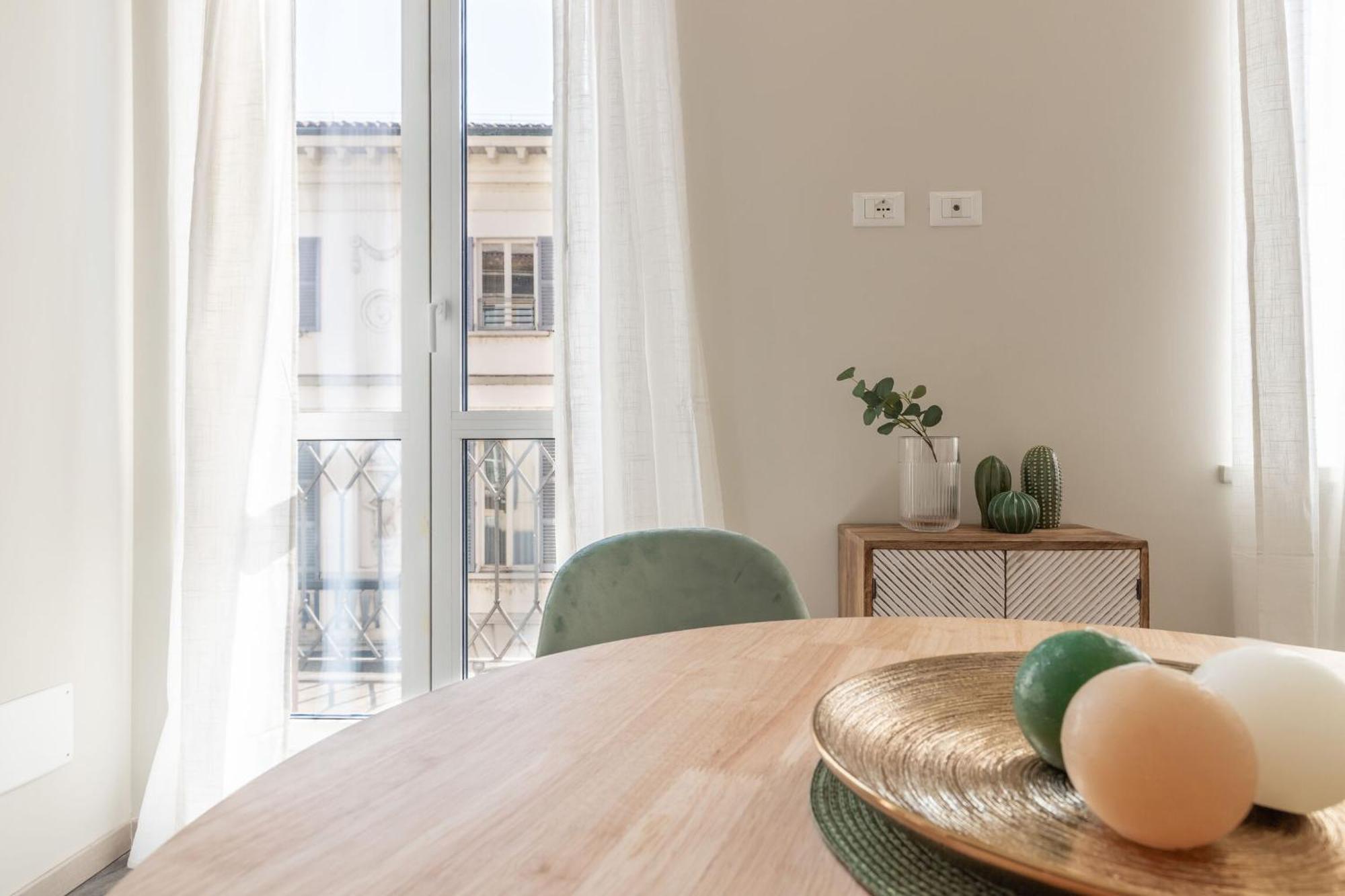 Italian Experience-Suite Ateneo 帕维亚 外观 照片
